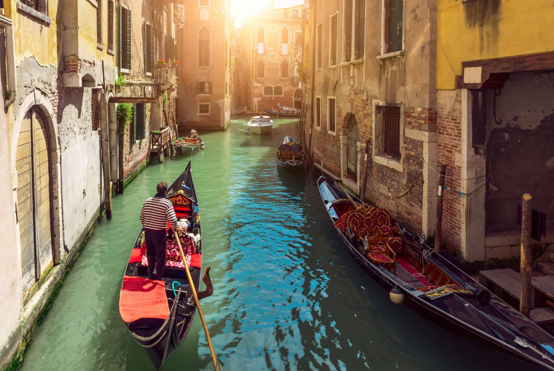 Gondoles à Venise