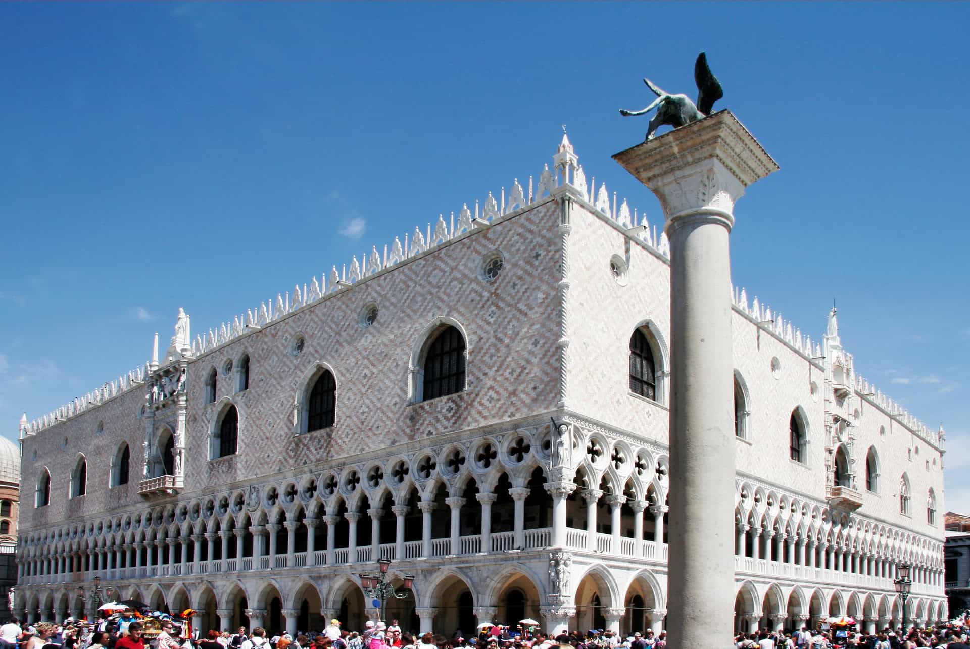 palais des doges a venise entree palais des doges a venise entree