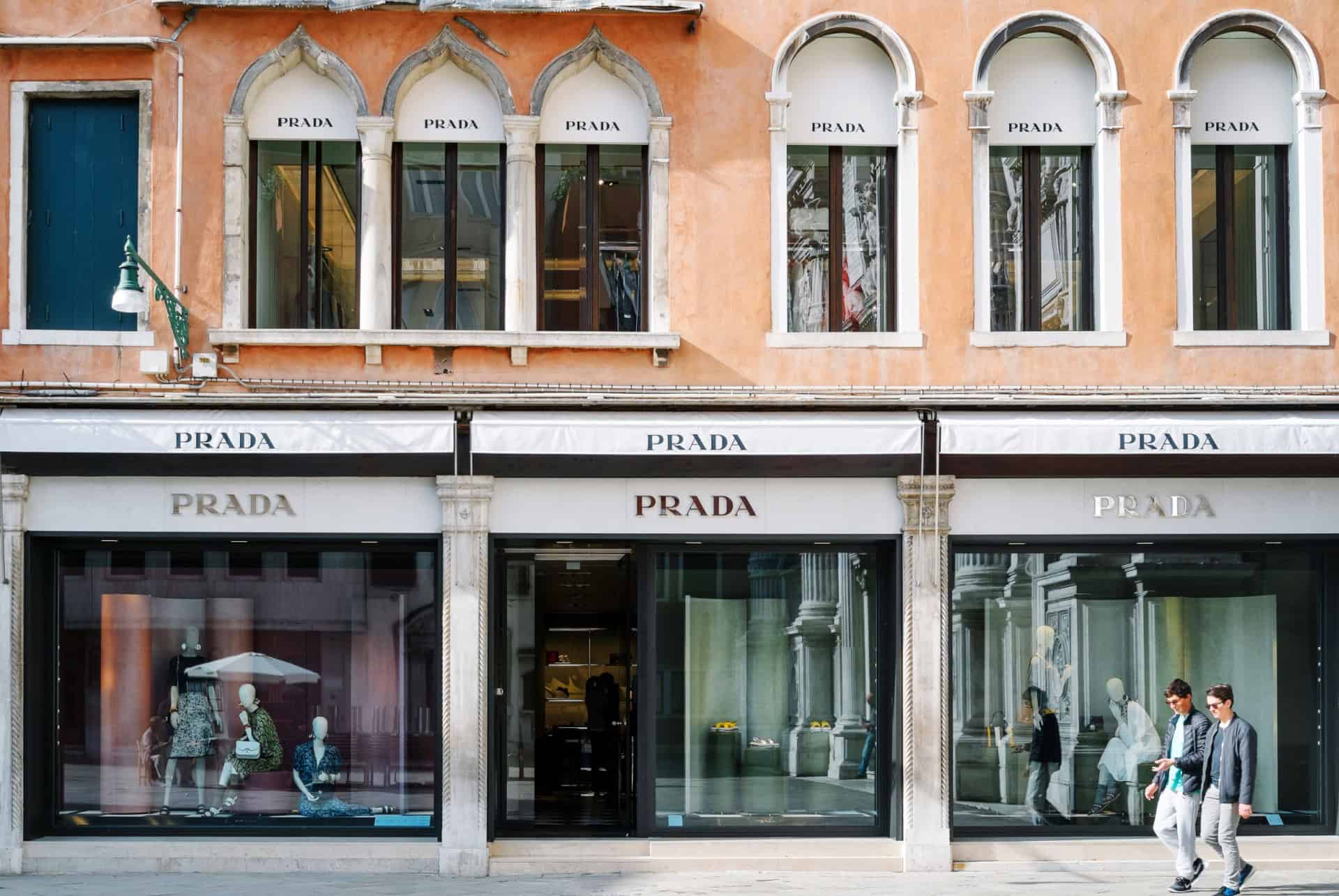 magasin prada à venise magasin prada à venise