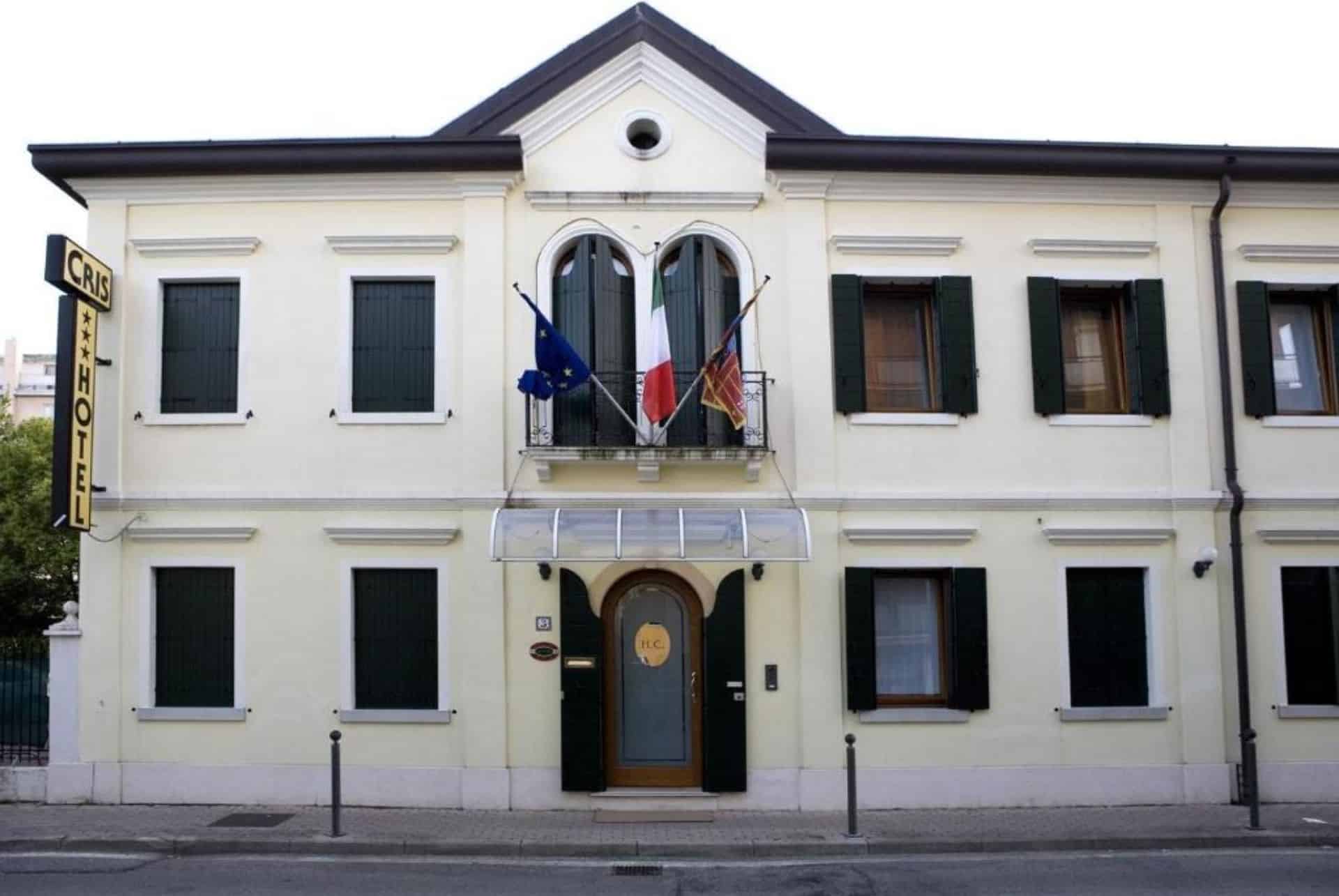 hotel cris hotel cris