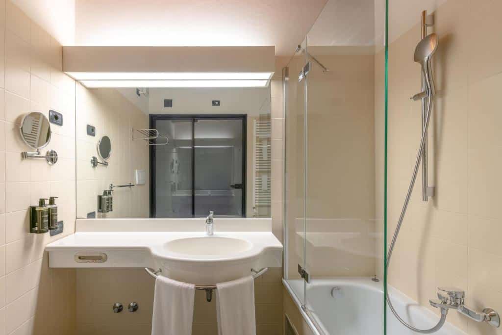 ou dormir a venise en famille eurostars residenza cannaregio venise