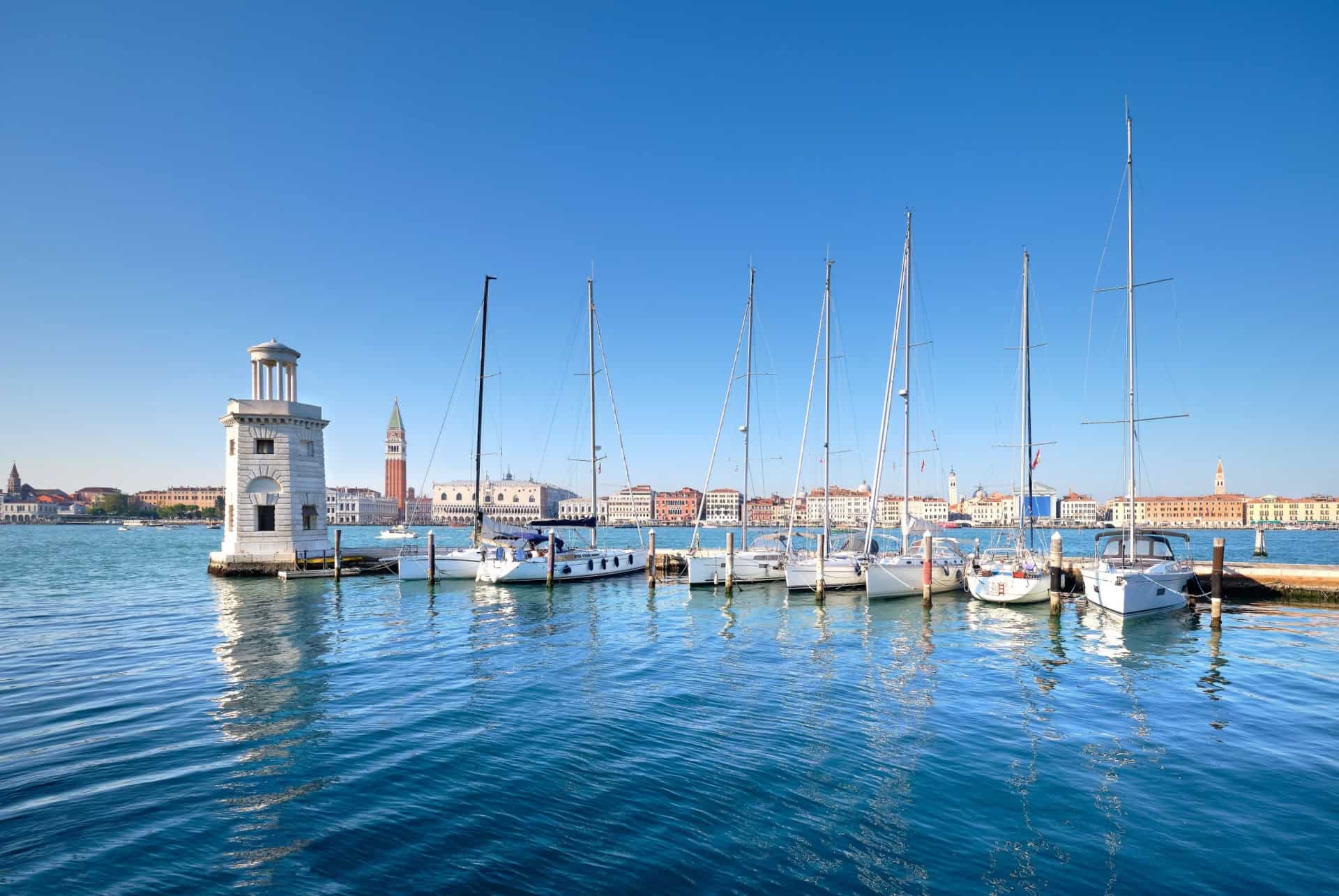 phare port san giorgio maggiore phare port san giorgio maggiore